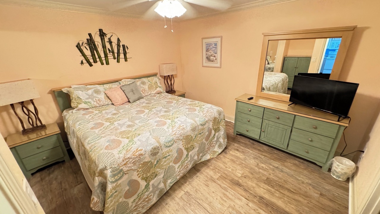 Photo of Bedroom in Garden City