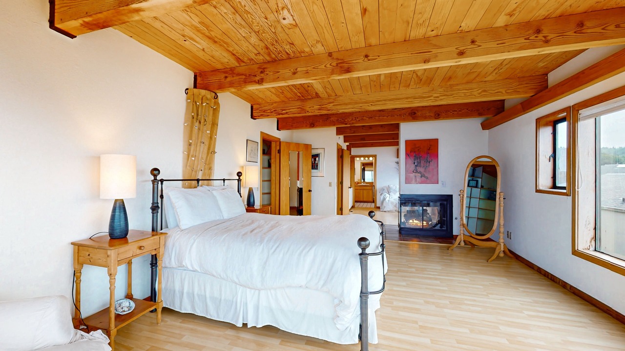 Photo of Bedroom in Sea Ranch