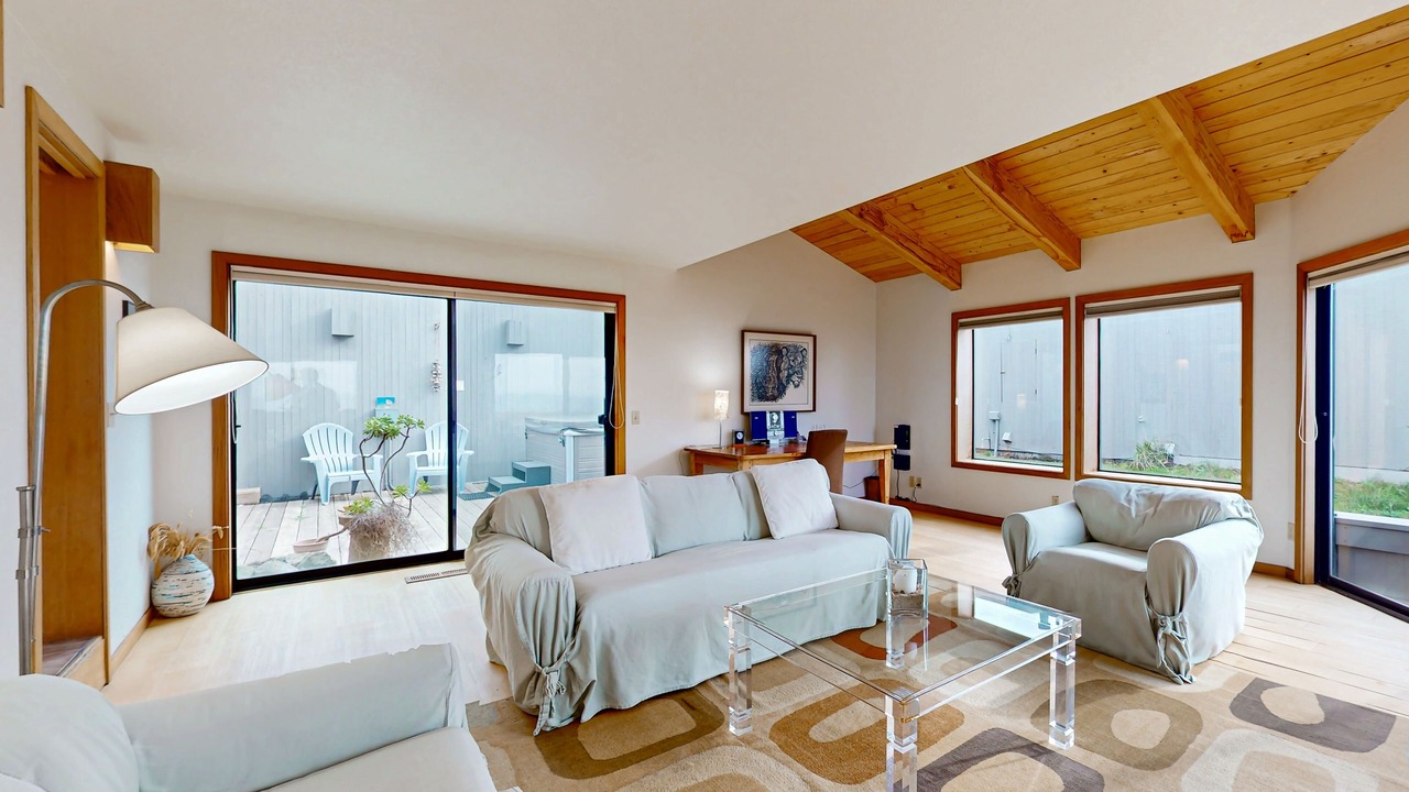 Photo of Livingroom in Sea Ranch