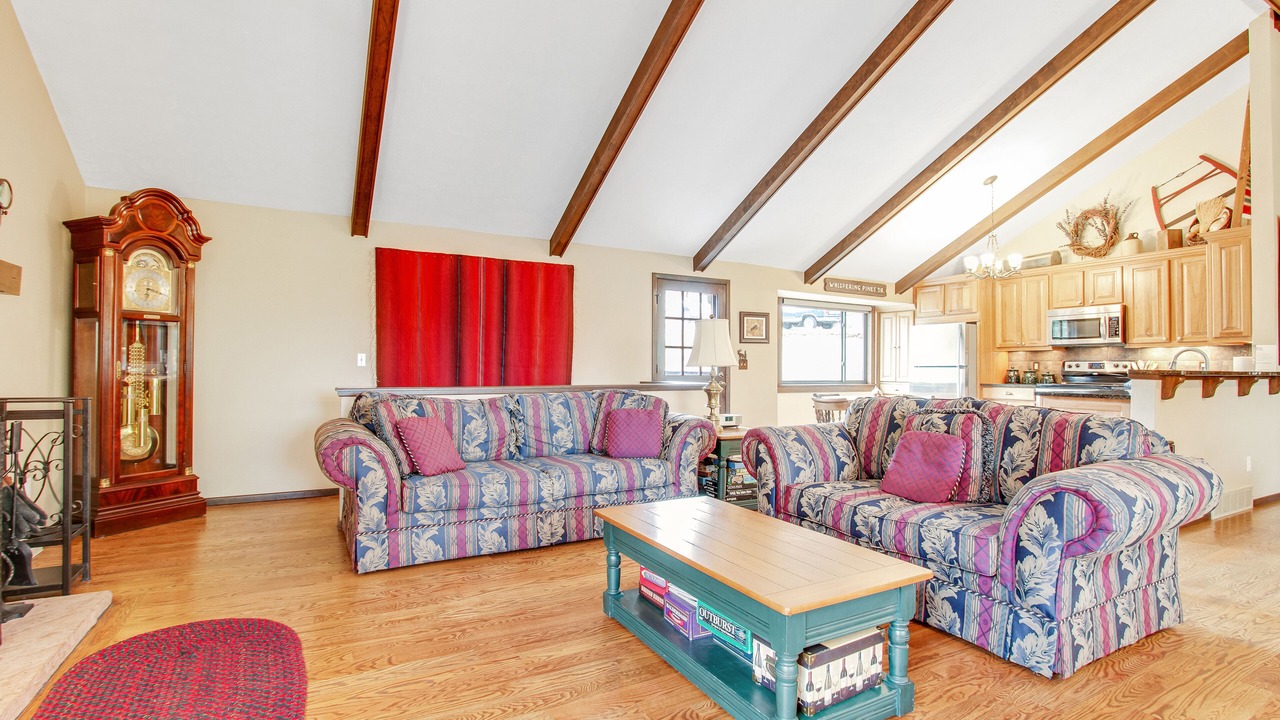 Photo of Livingroom in Carriage Hills