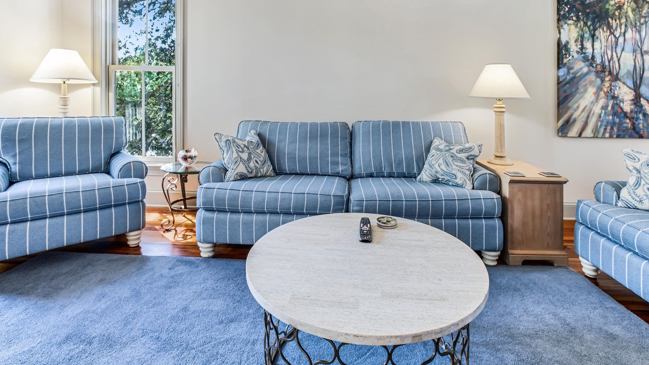 Photo of Livingroom in Historic Downtown Savannah