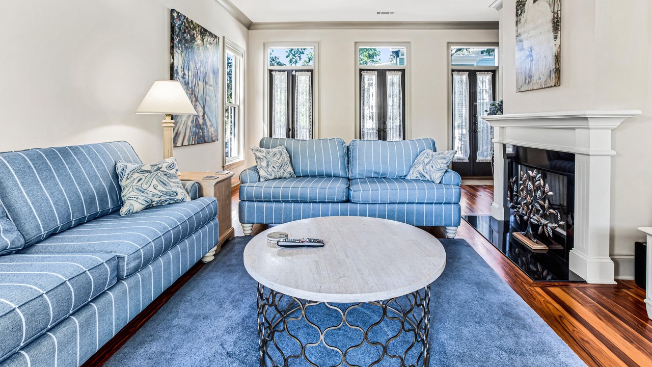 Photo of Livingroom in Historic Downtown Savannah