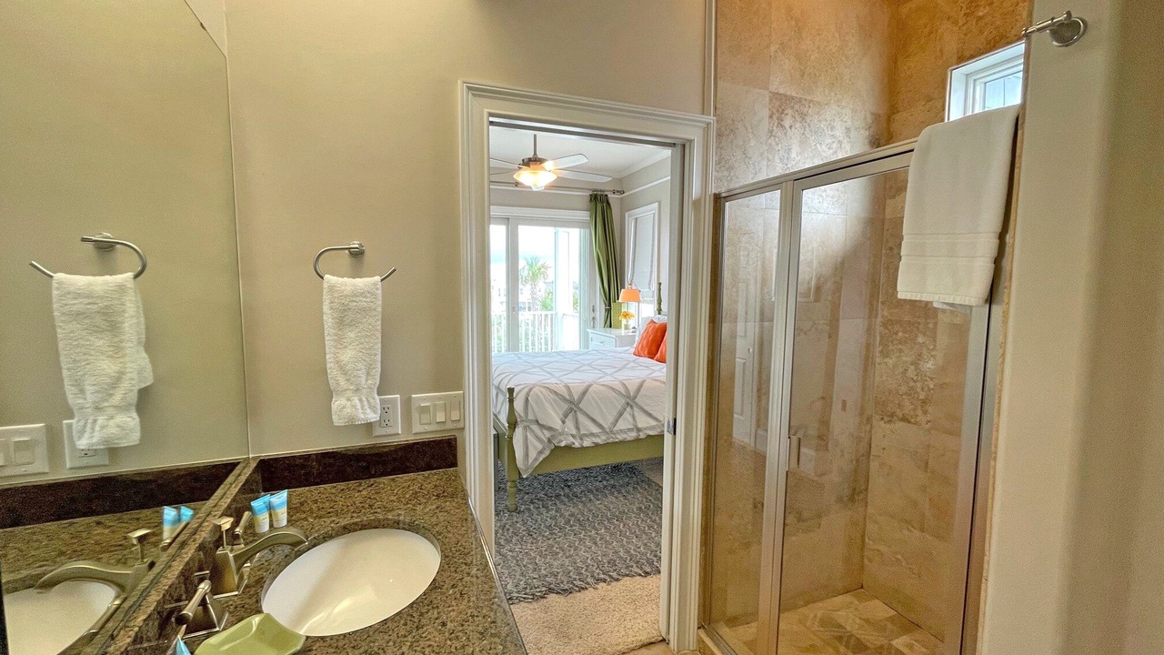 Photo of Bathroom in Villa Segunda