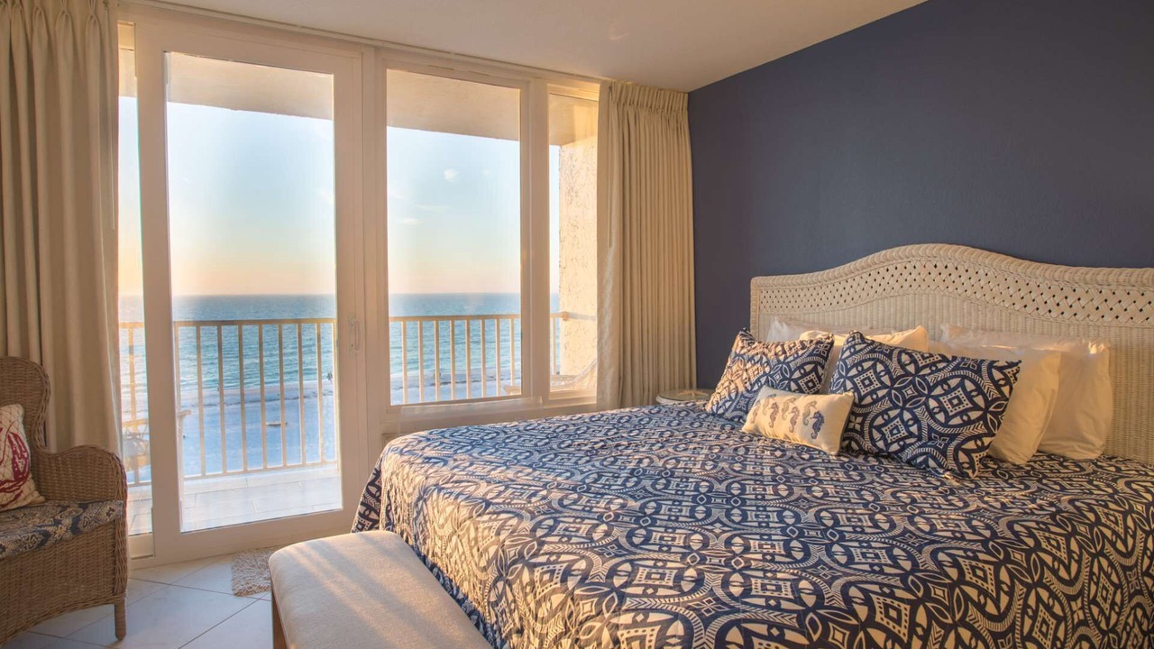 Photo of Bedroom in Treasure Island