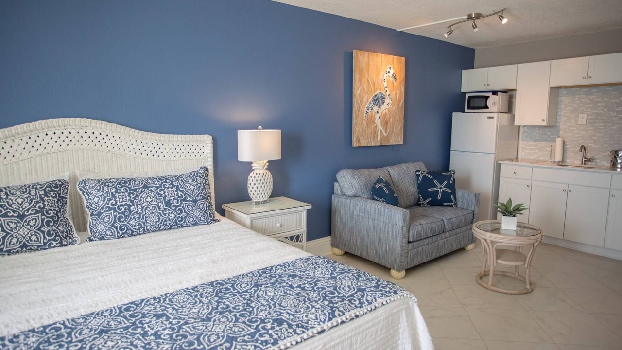 Photo of Bedroom in Treasure Island