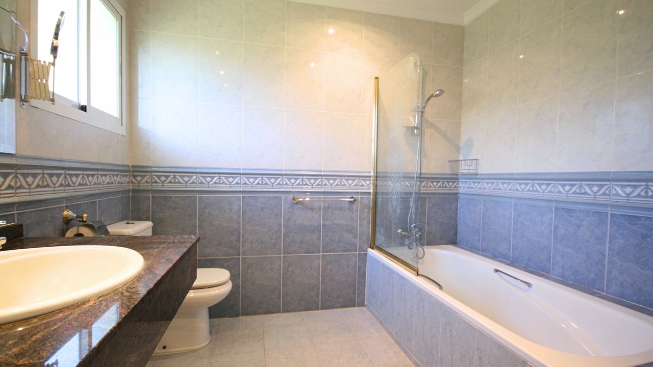 Photo of Bathroom in Sitio de Calahonda