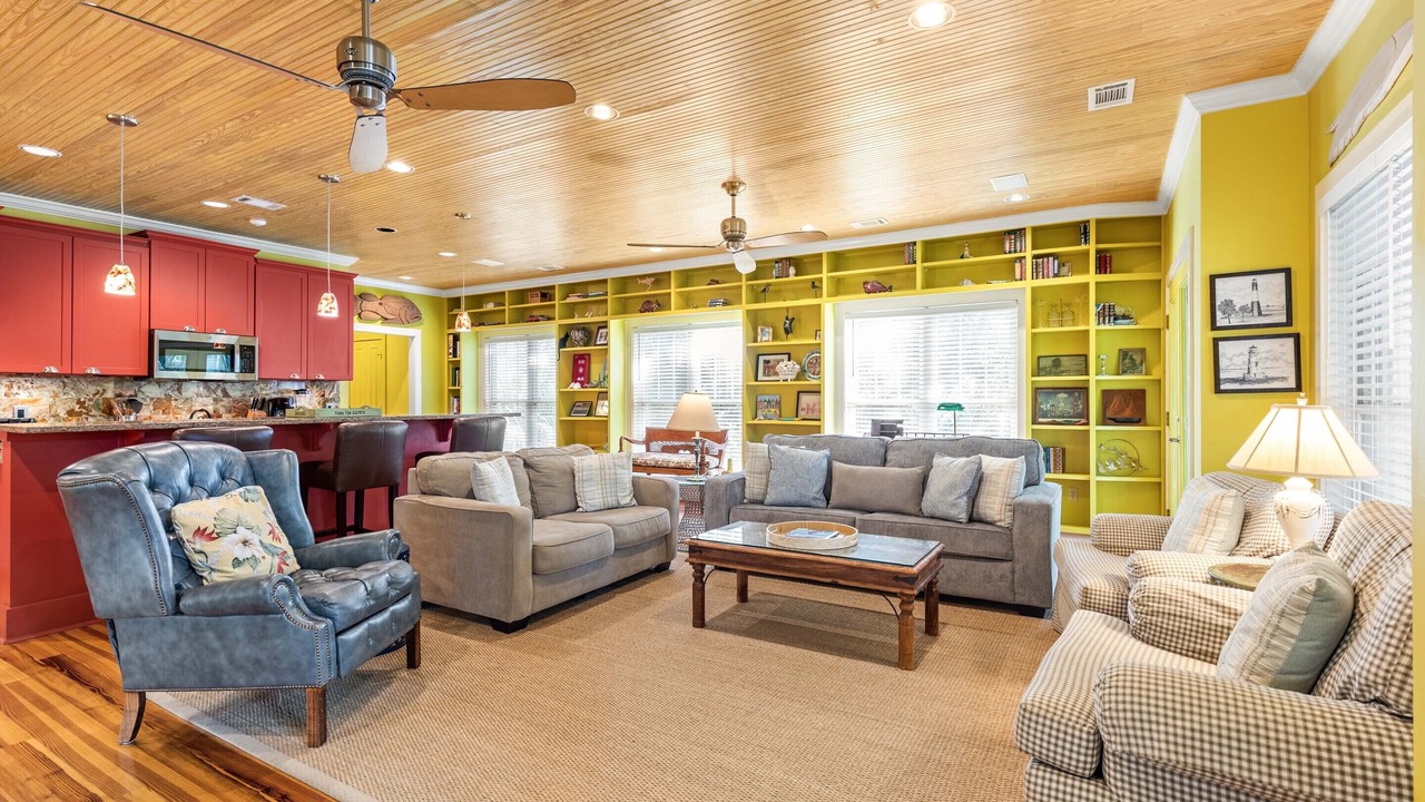 Photo of Bedroom in Tybee Island