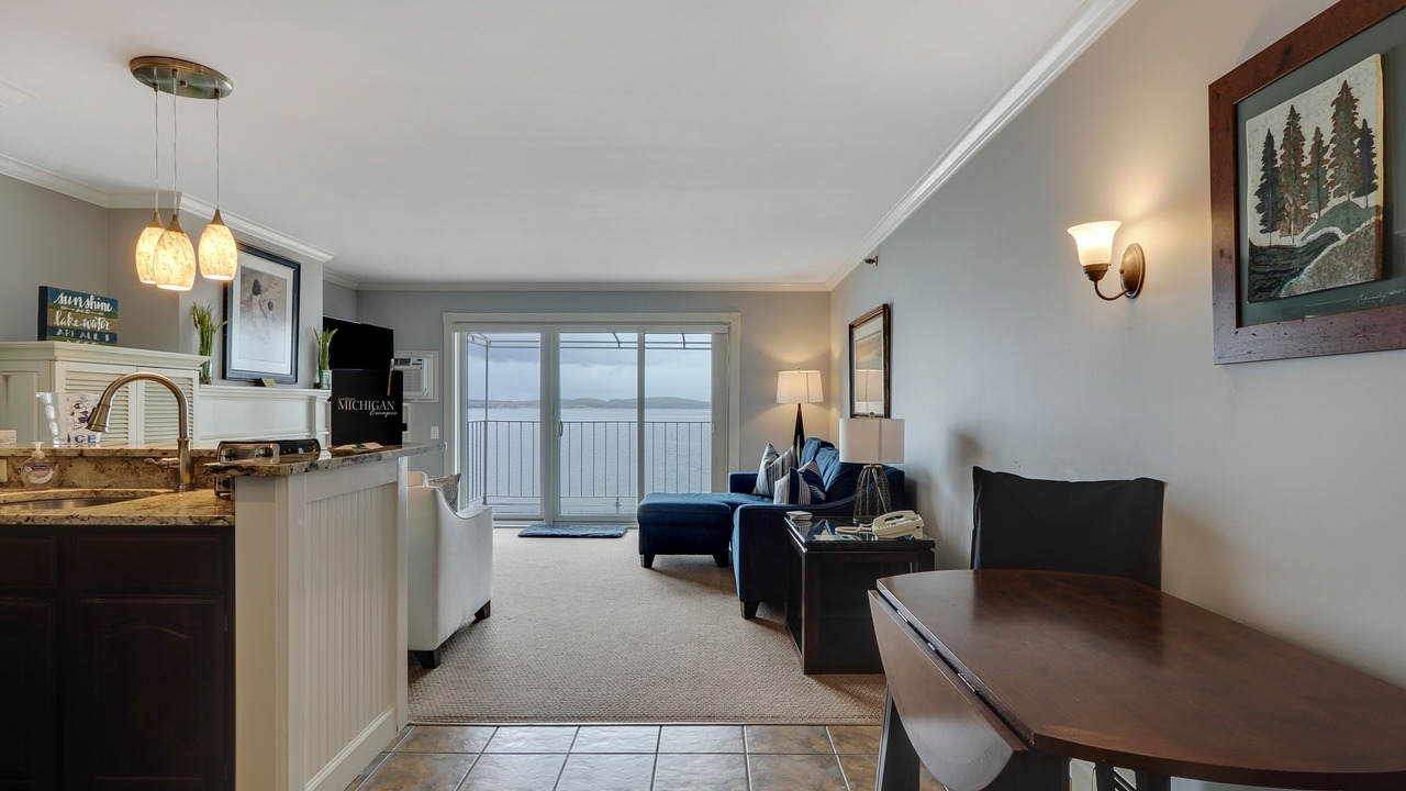 Photo of Livingroom in Boyne City