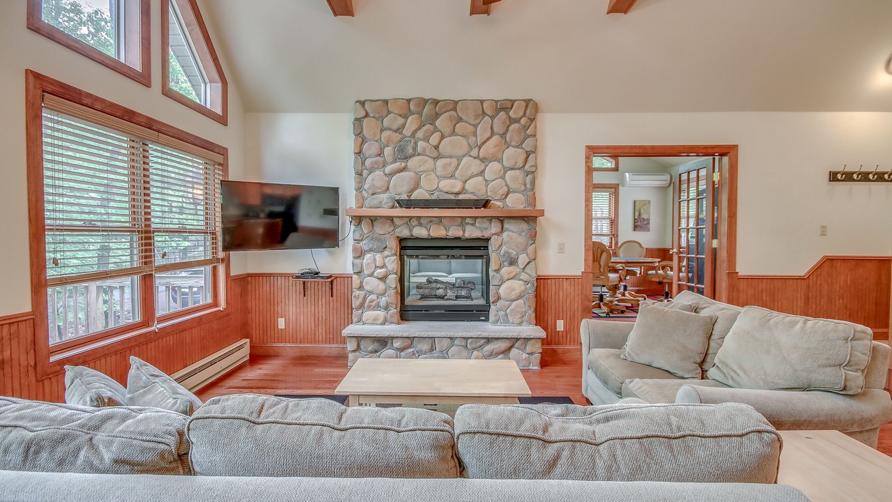 Photo of Livingroom in Lake Harmony