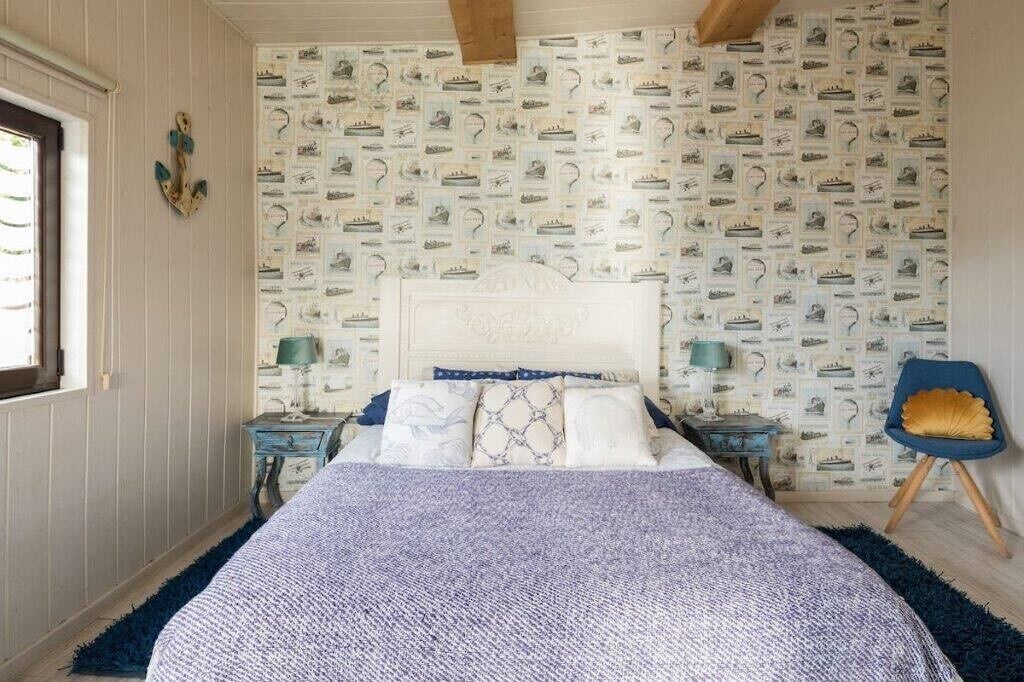 Photo of Bedroom in Cee
