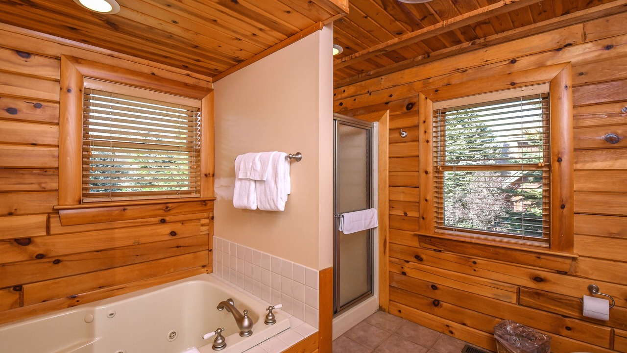 Photo of Bathroom in North Glade Hills