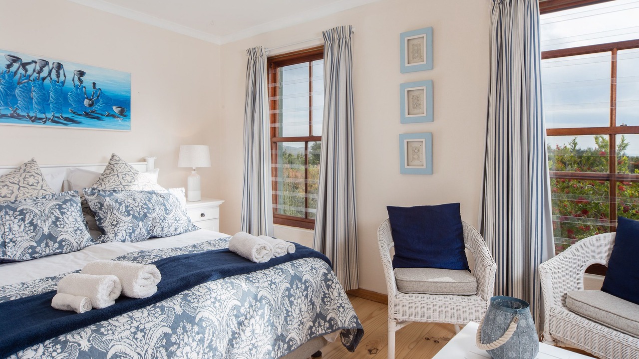 Photo of Bedroom in Noordhoek
