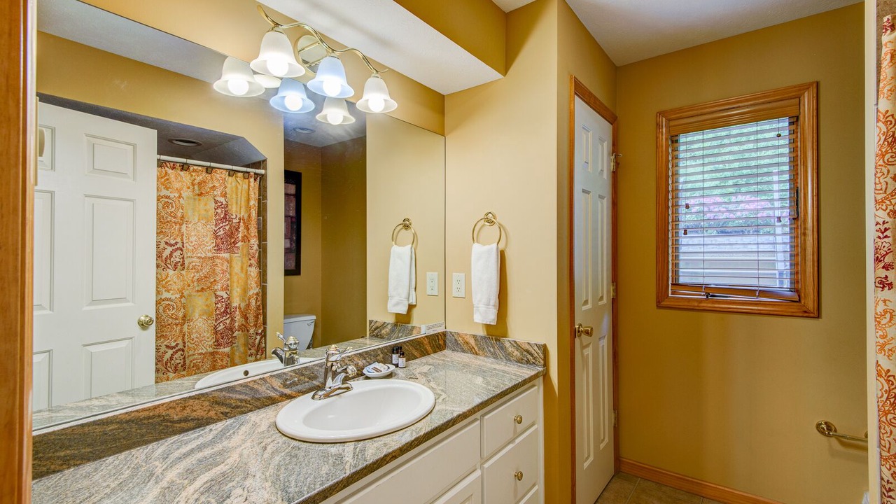 Photo of Bathroom in Blowing Rock
