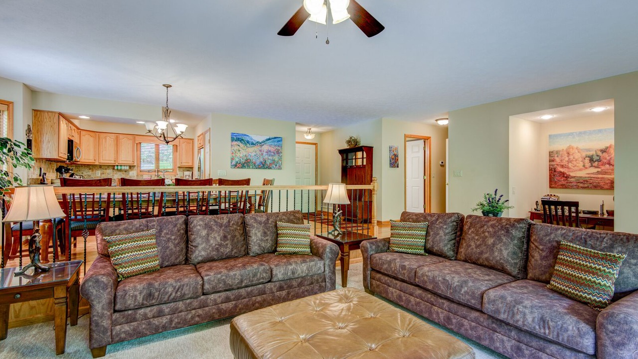 Photo of Livingroom in Blowing Rock