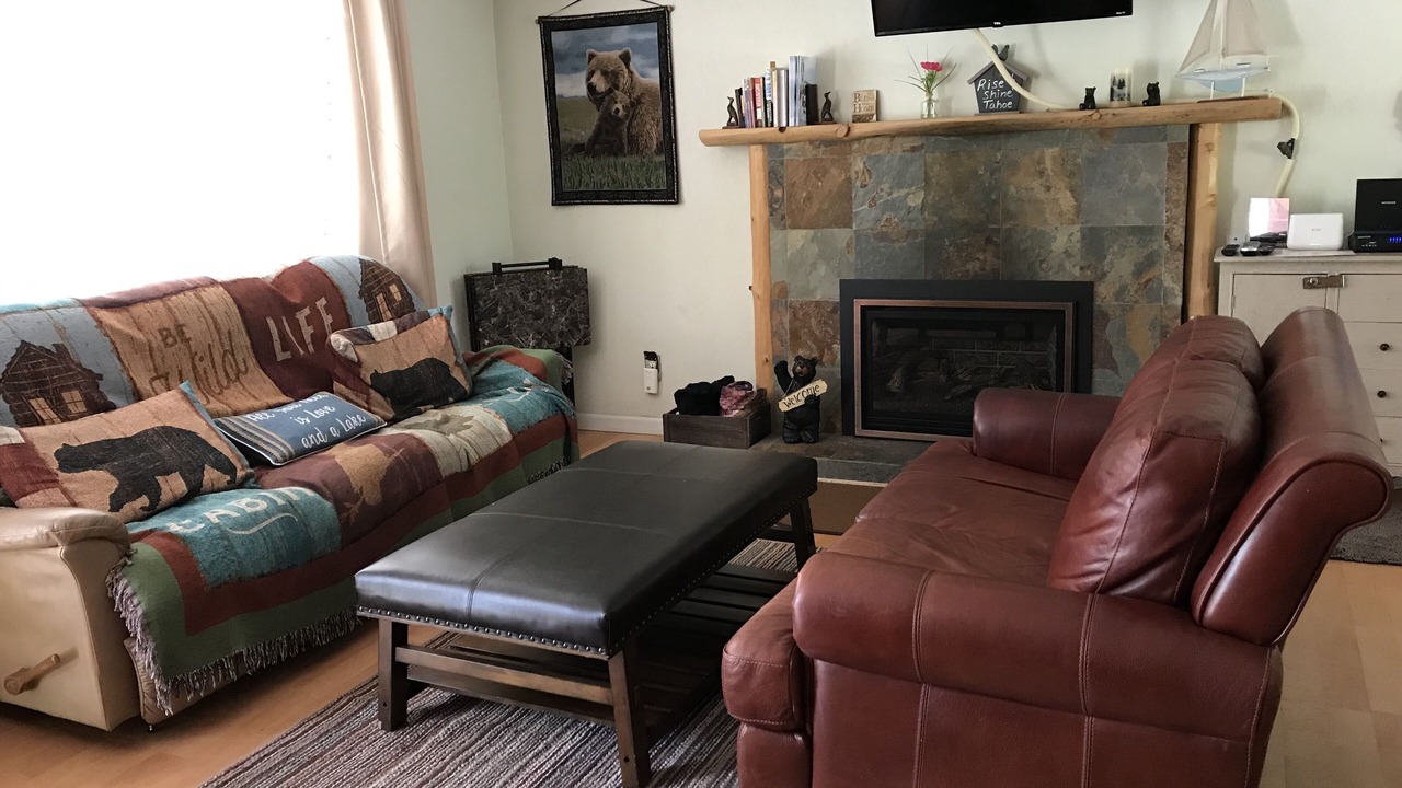 Photo of Livingroom in Montgomery Estates