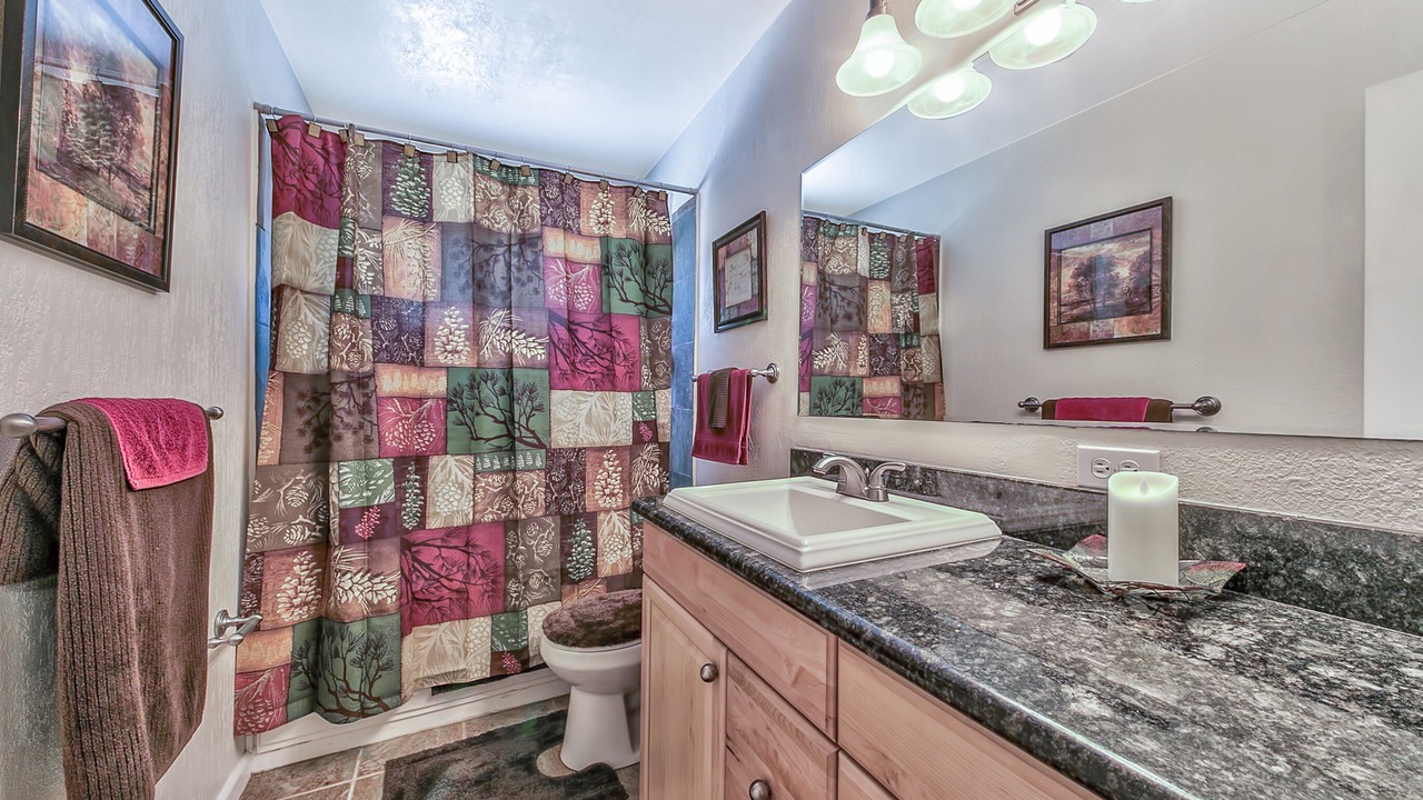 Photo of Bathroom in Montgomery Estates