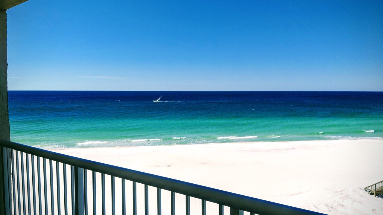 Photo of Patio Balcony in Holiday Isle
