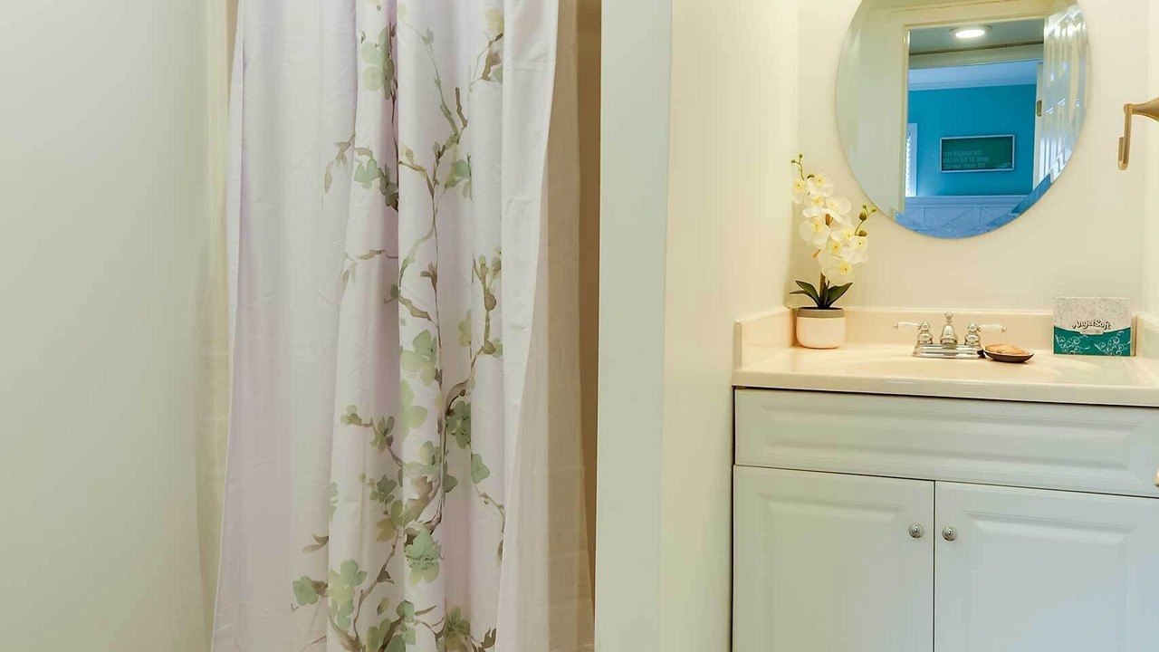 Photo of Bathroom in Palmetto Dunes