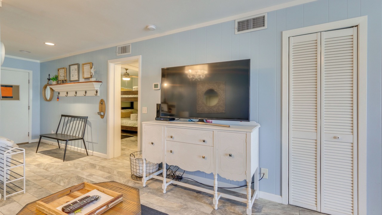 Photo of Bedroom in Palmetto Dunes