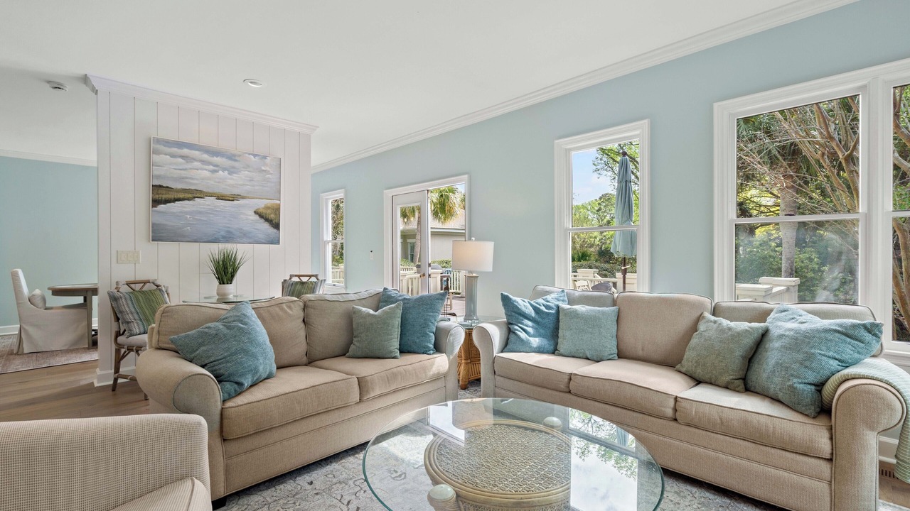 Photo of Livingroom in Vanderhorst Plantation