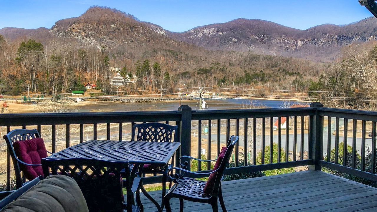 Photo of Outdoor in Lake Lure