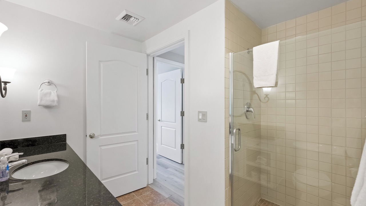 Photo of Bathroom in Lake Las Vegas