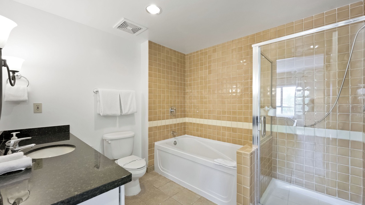 Photo of Bathroom in Lake Las Vegas
