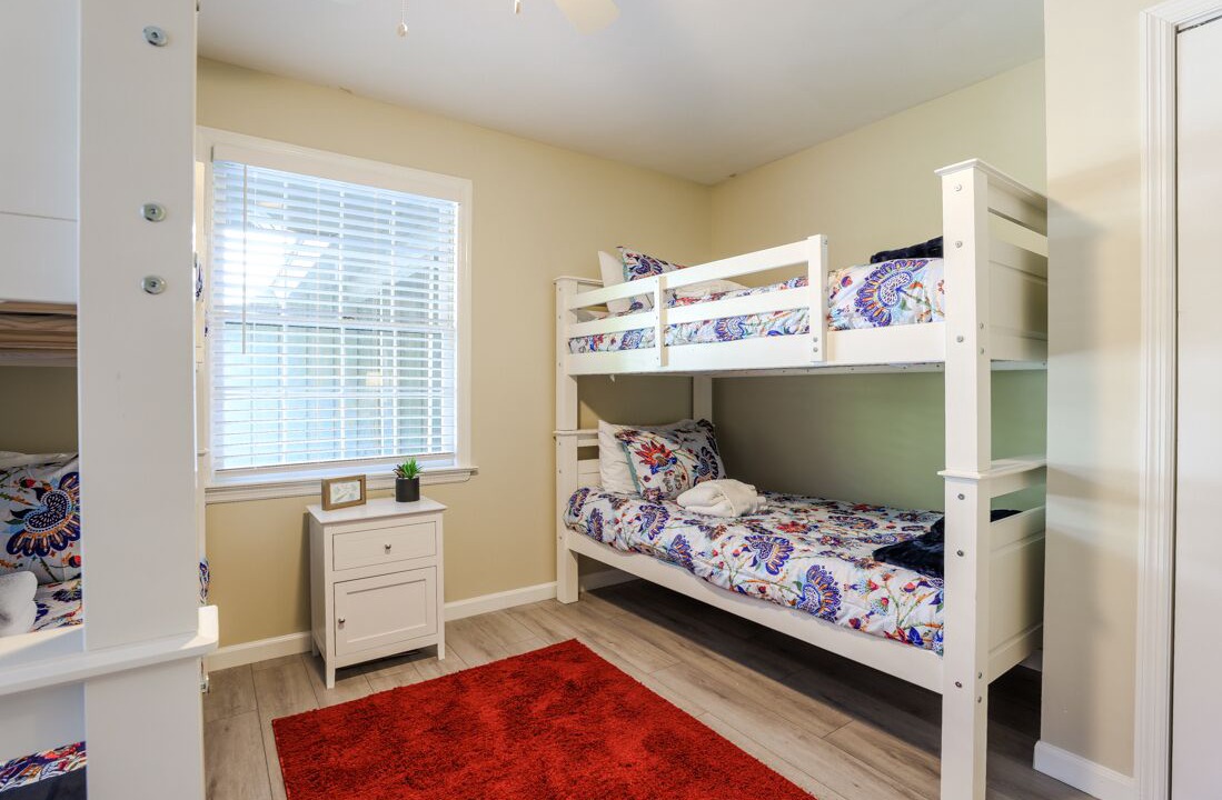 Photo of Bedroom in Heritage Woods