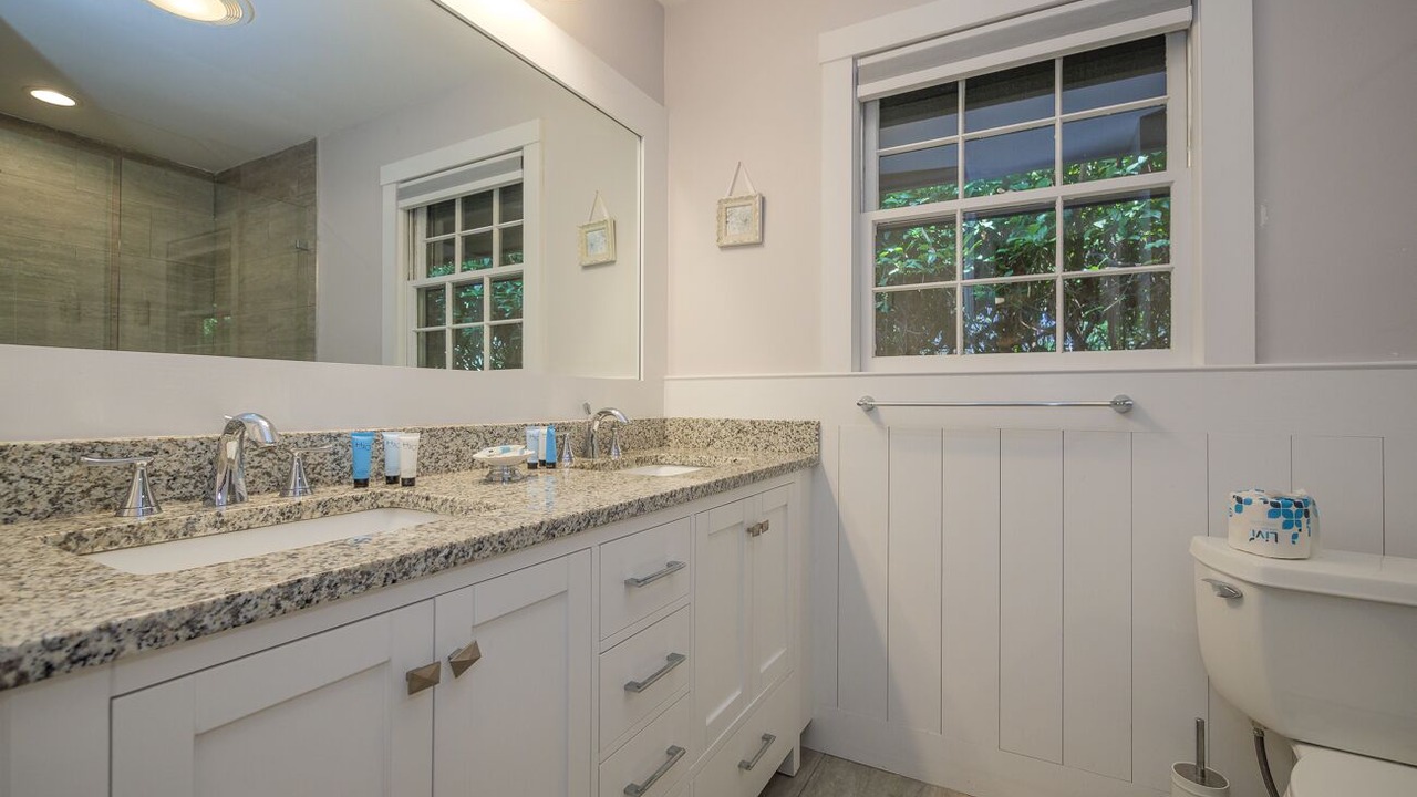 Photo of Bathroom in Heritage Woods