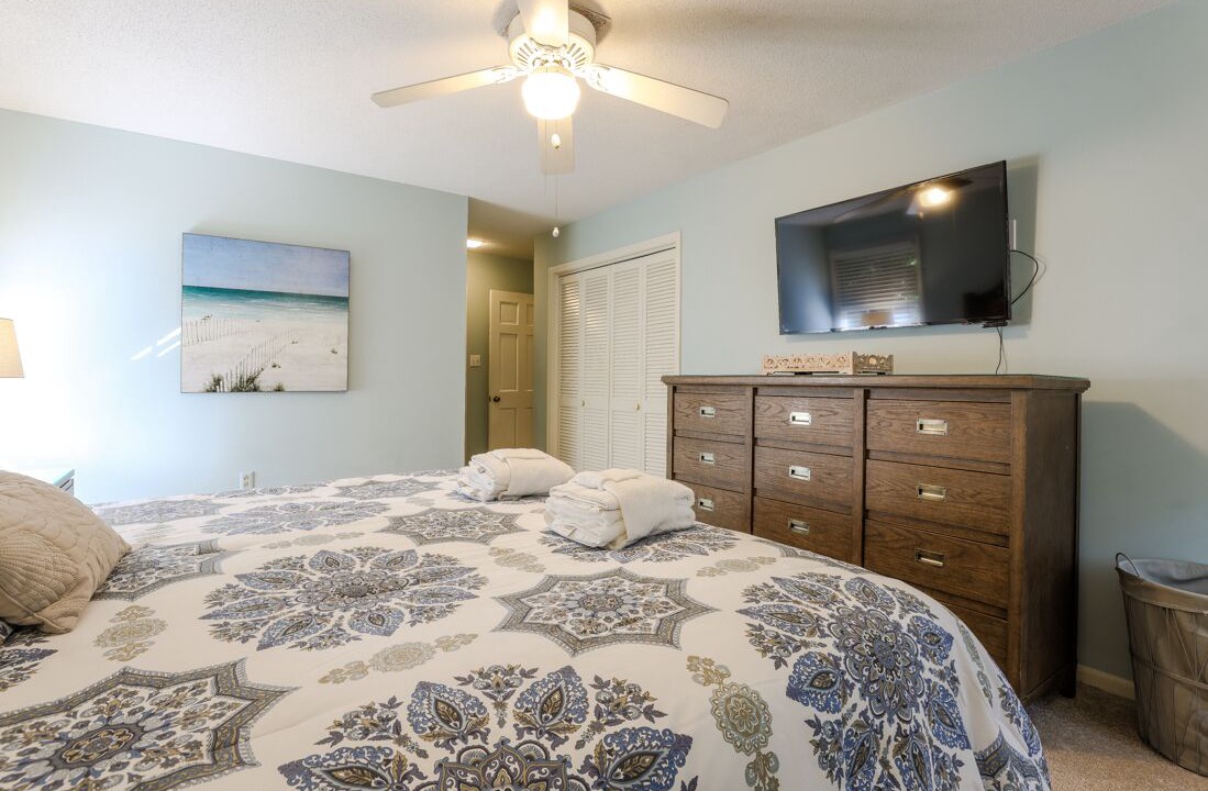 Photo of Bedroom in Heritage Woods