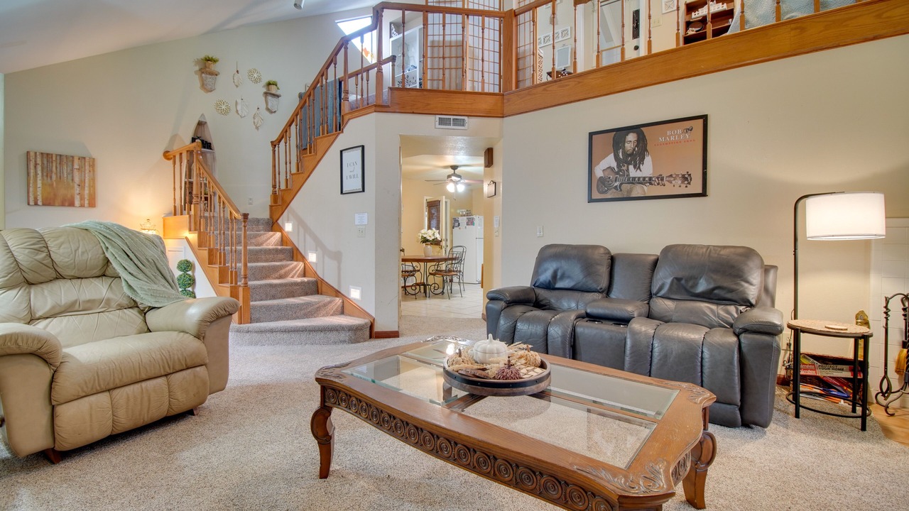 Photo of Livingroom in Scraper