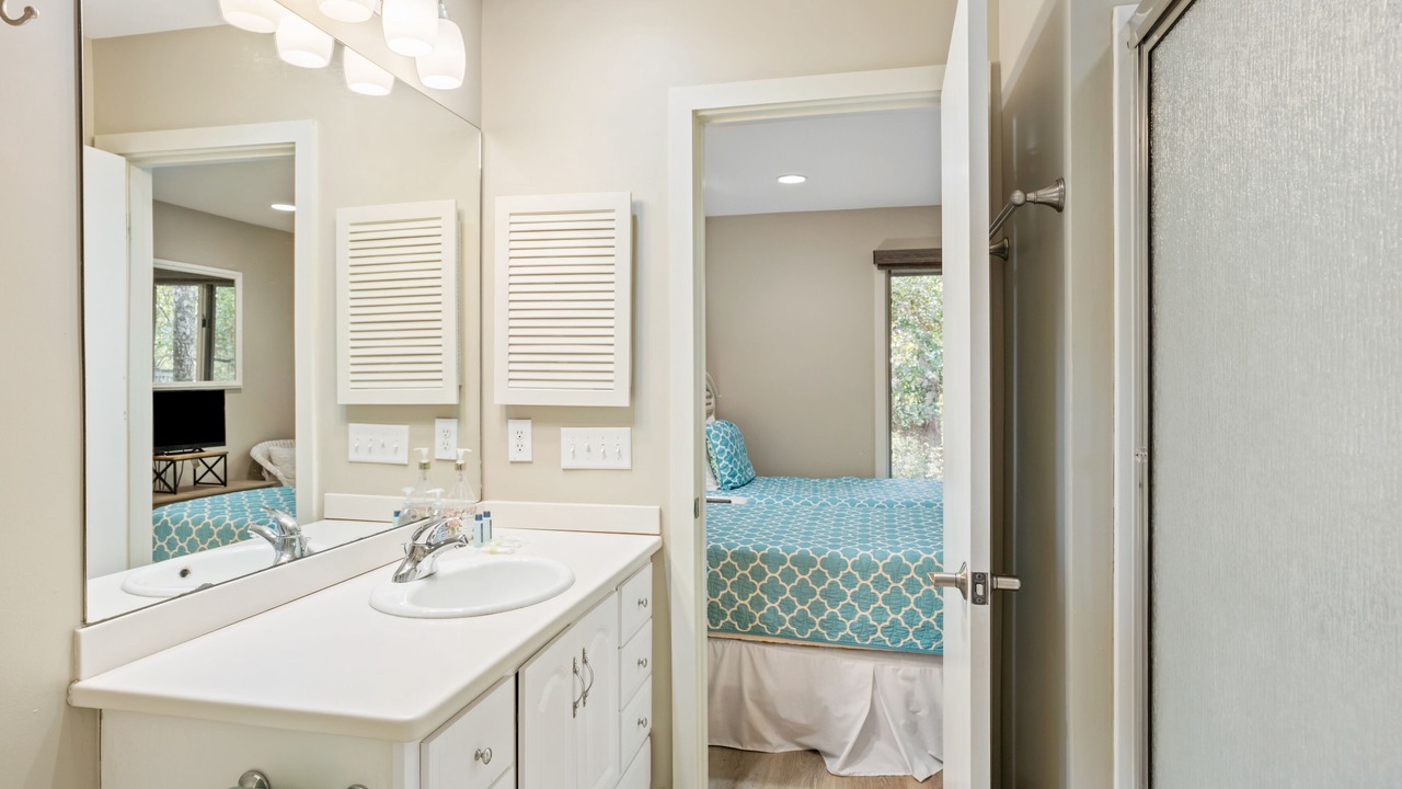 Photo of Bathroom in West Beach