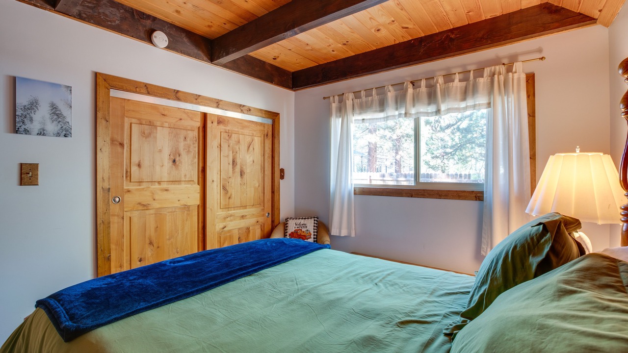 Photo of Bedroom in Christmas Valley