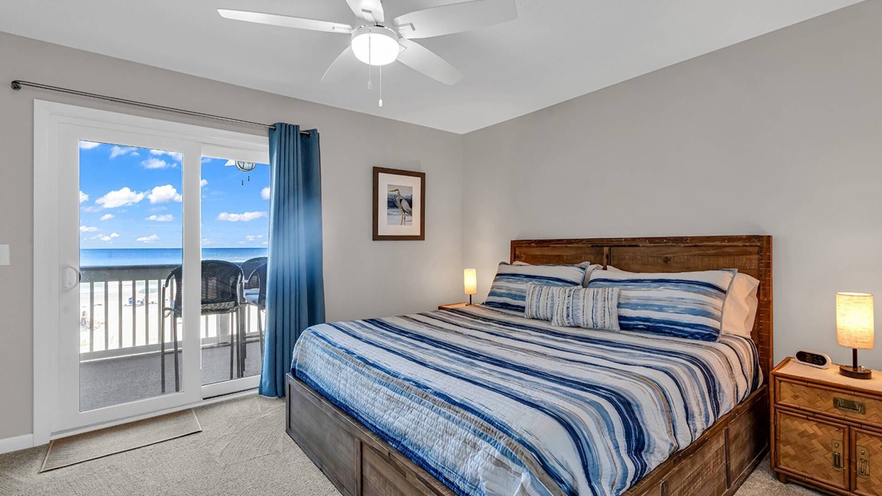 Photo of Bedroom in Surfside Beach