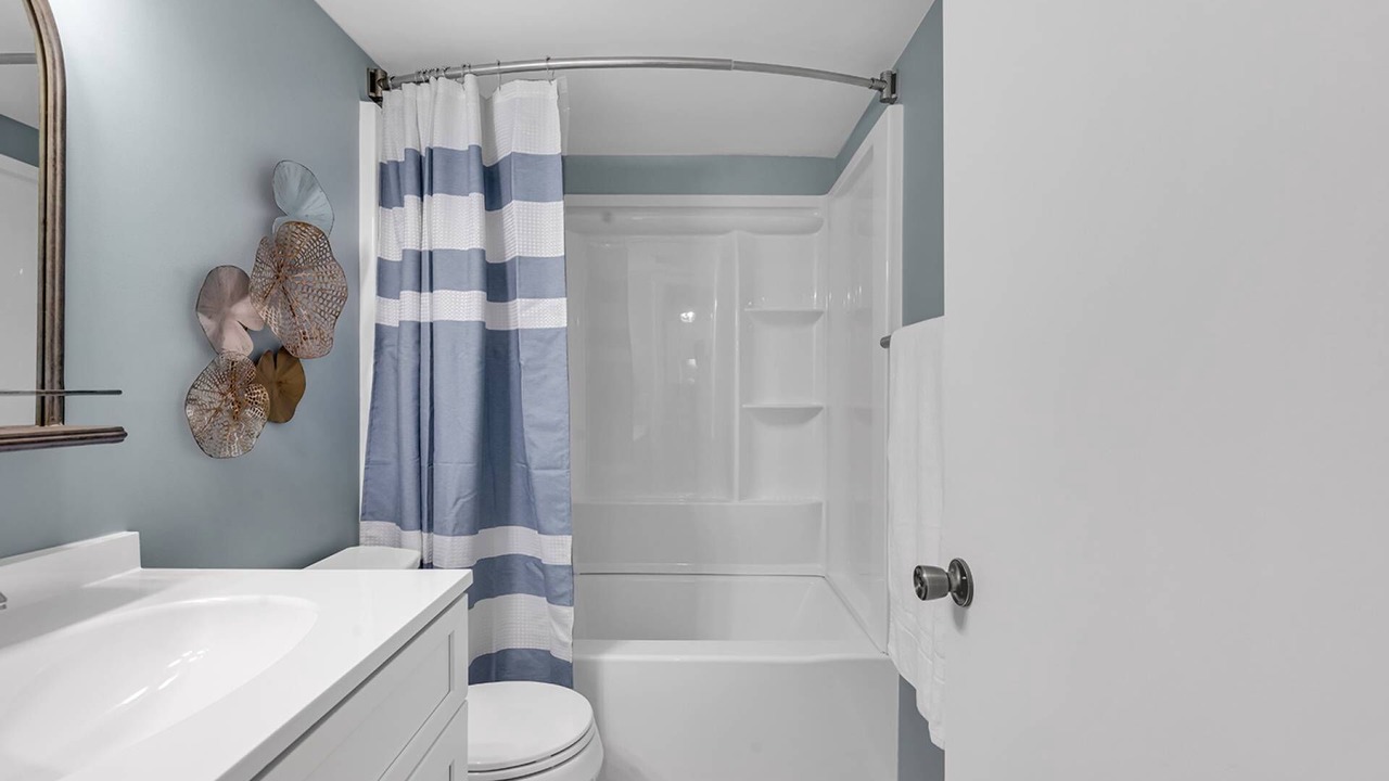 Photo of Bathroom in Surfside Beach