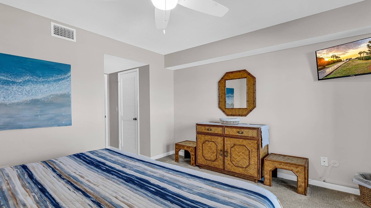 Photo of Bedroom in Surfside Beach