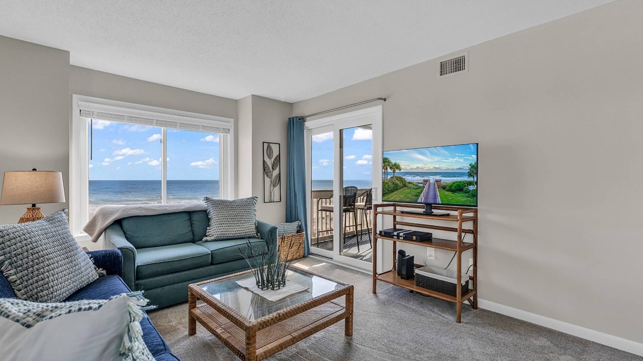 Photo of Livingroom in Surfside Beach