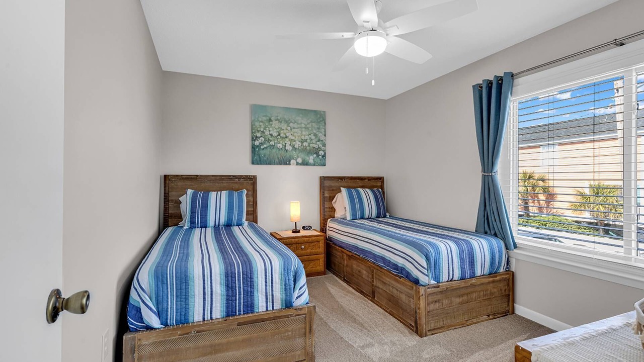 Photo of Bedroom in Surfside Beach
