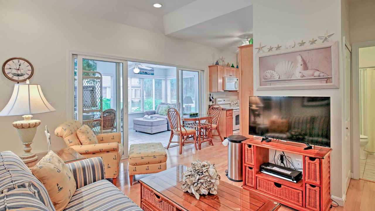 Photo of Livingroom in Summer Village