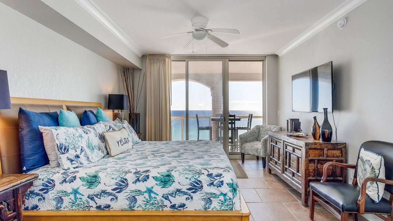 Photo of Bedroom in Pensacola Beach