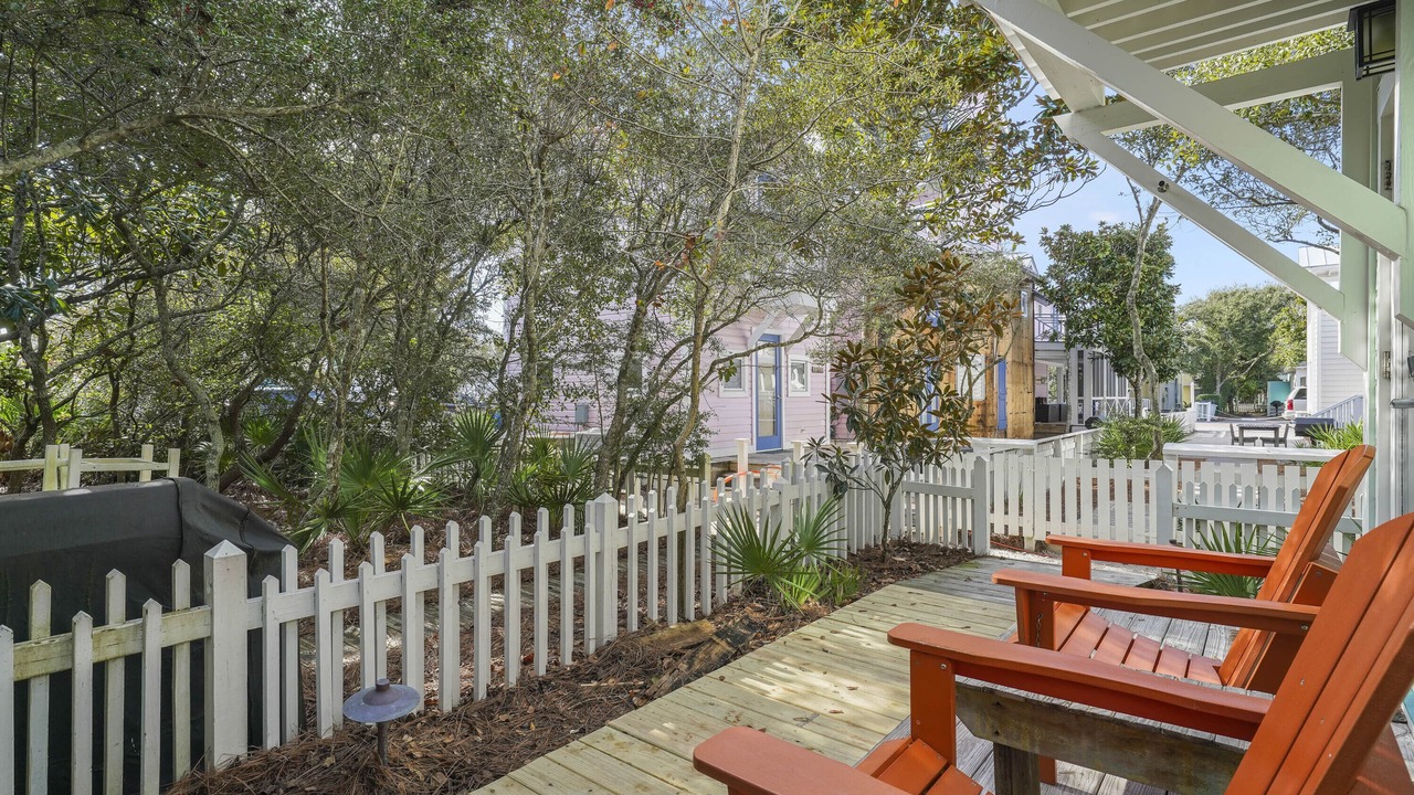 Photo of Patio Balcony in Seaside