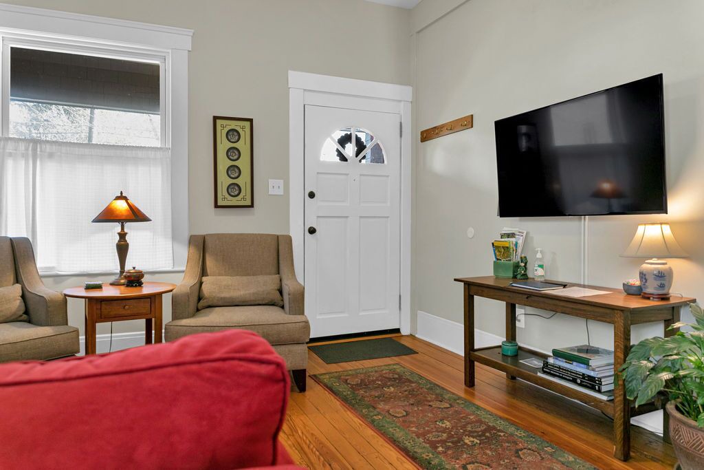 Photo of Livingroom in Brevard
