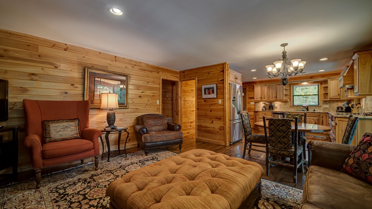 Photo of Livingroom in Blairsville