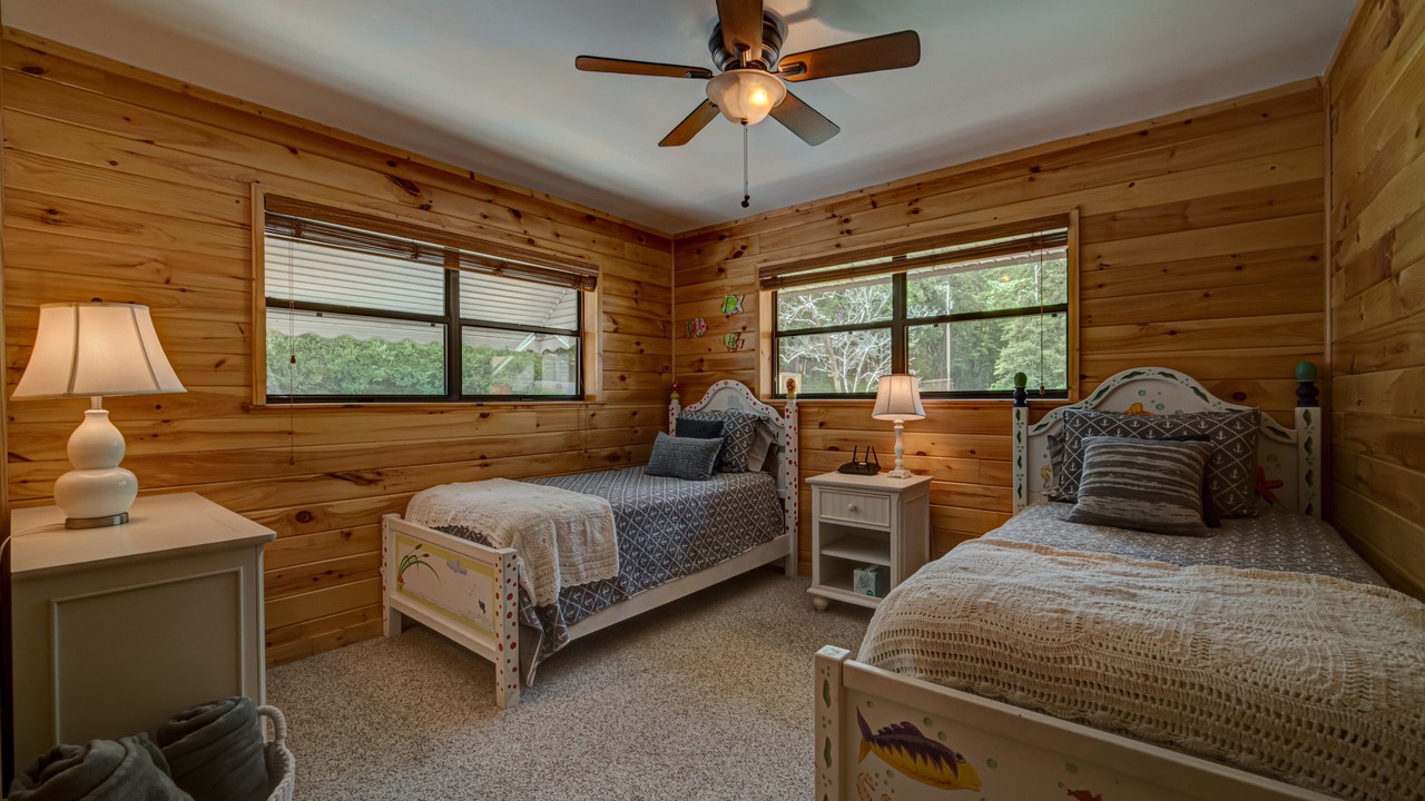 Photo of Bedroom in Blairsville