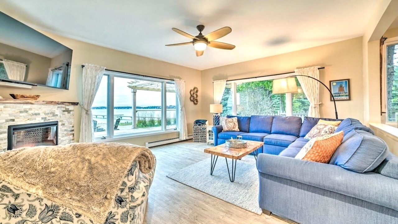 Photo of Livingroom in Charlevoix