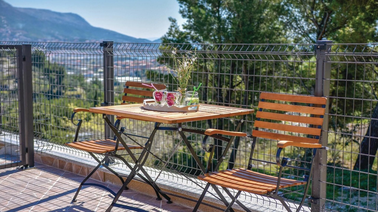 Photo of Patio Balcony in Mejasi
