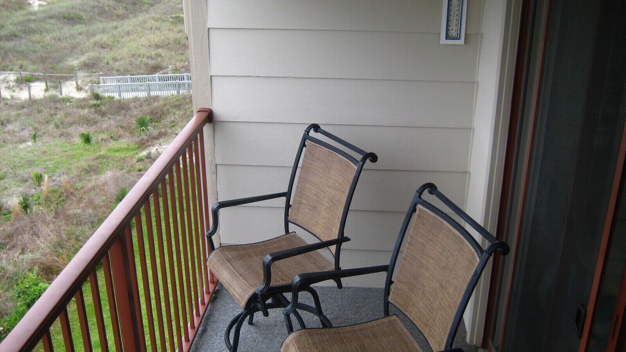 Photo of Patio Balcony in Folly Field