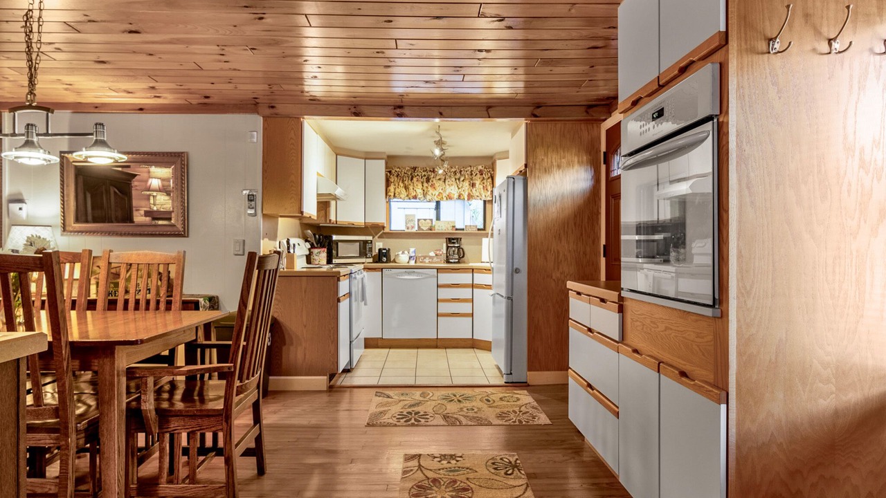 Photo of Kitchen in Lakeville