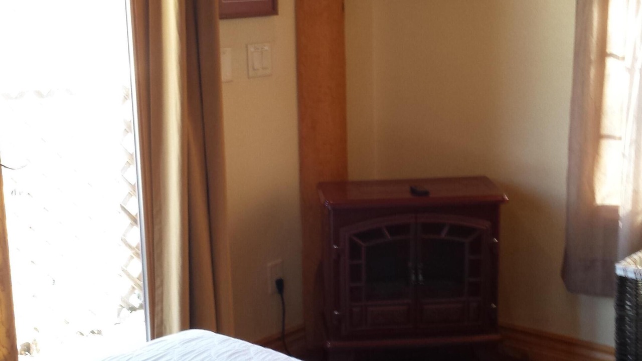 Photo of Livingroom in Hill City
