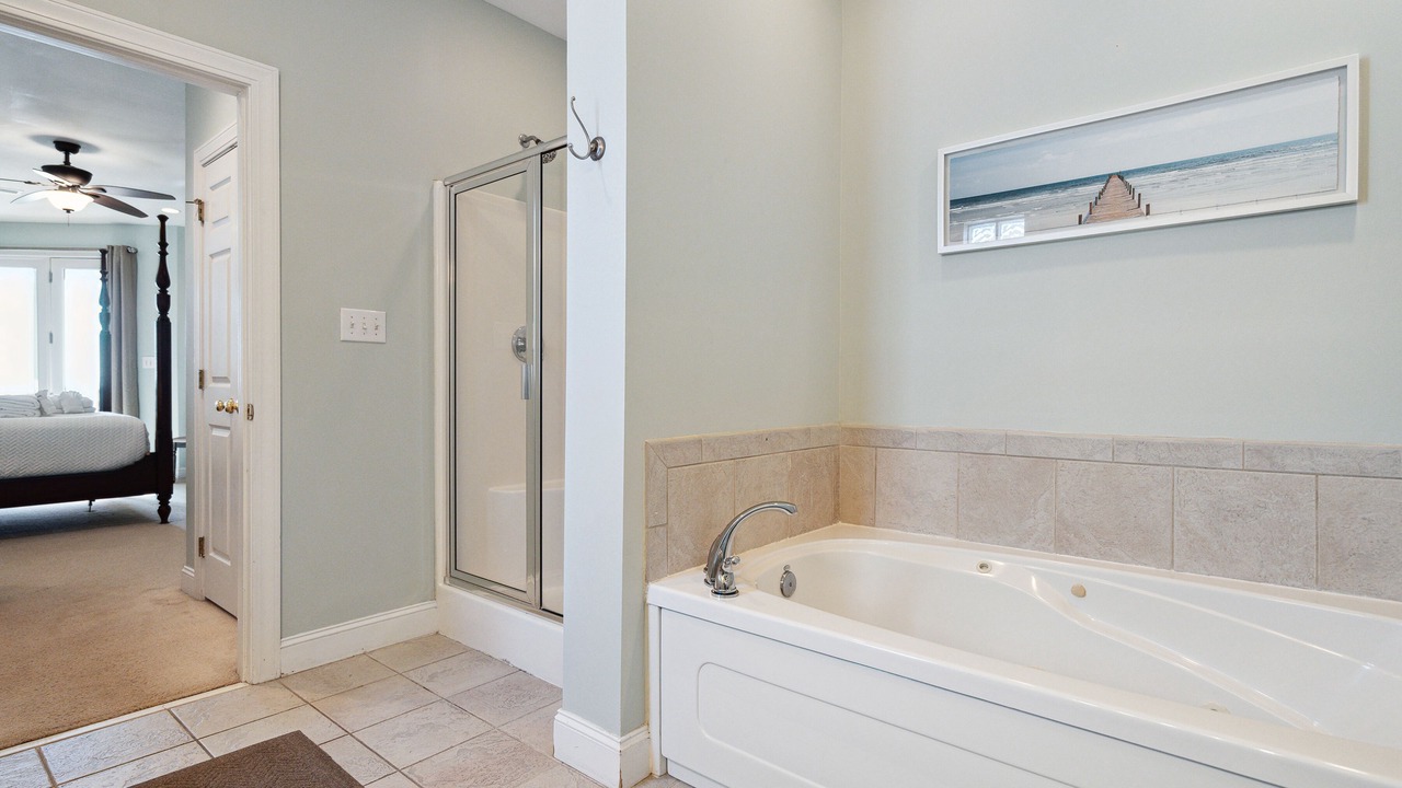 Photo of Bathroom in Sunset Point